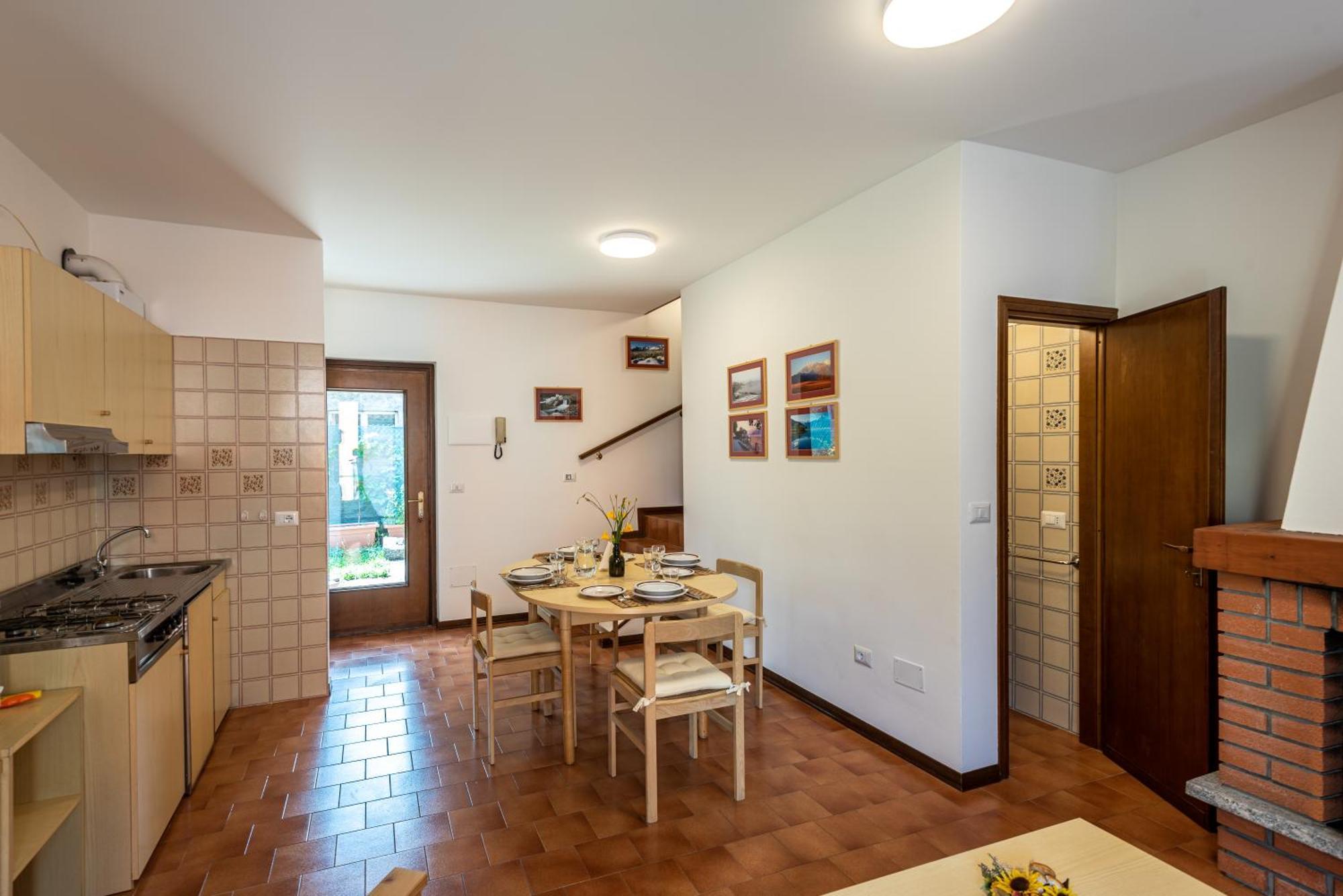 Terraced House On The Lakeside Of Gravedona - Larihome A04 Luaran gambar